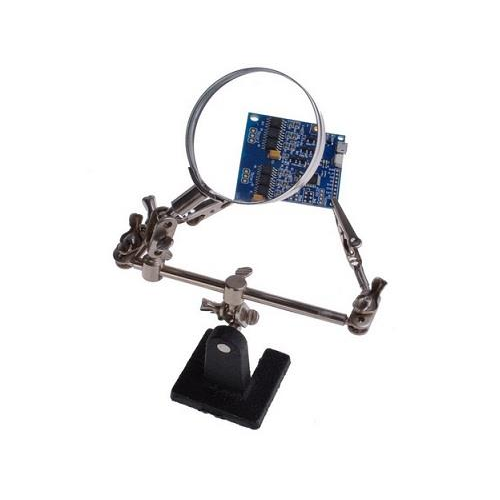 Tercera mano con Lupa