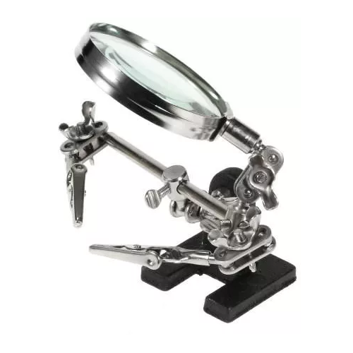 Tercera mano con Lupa